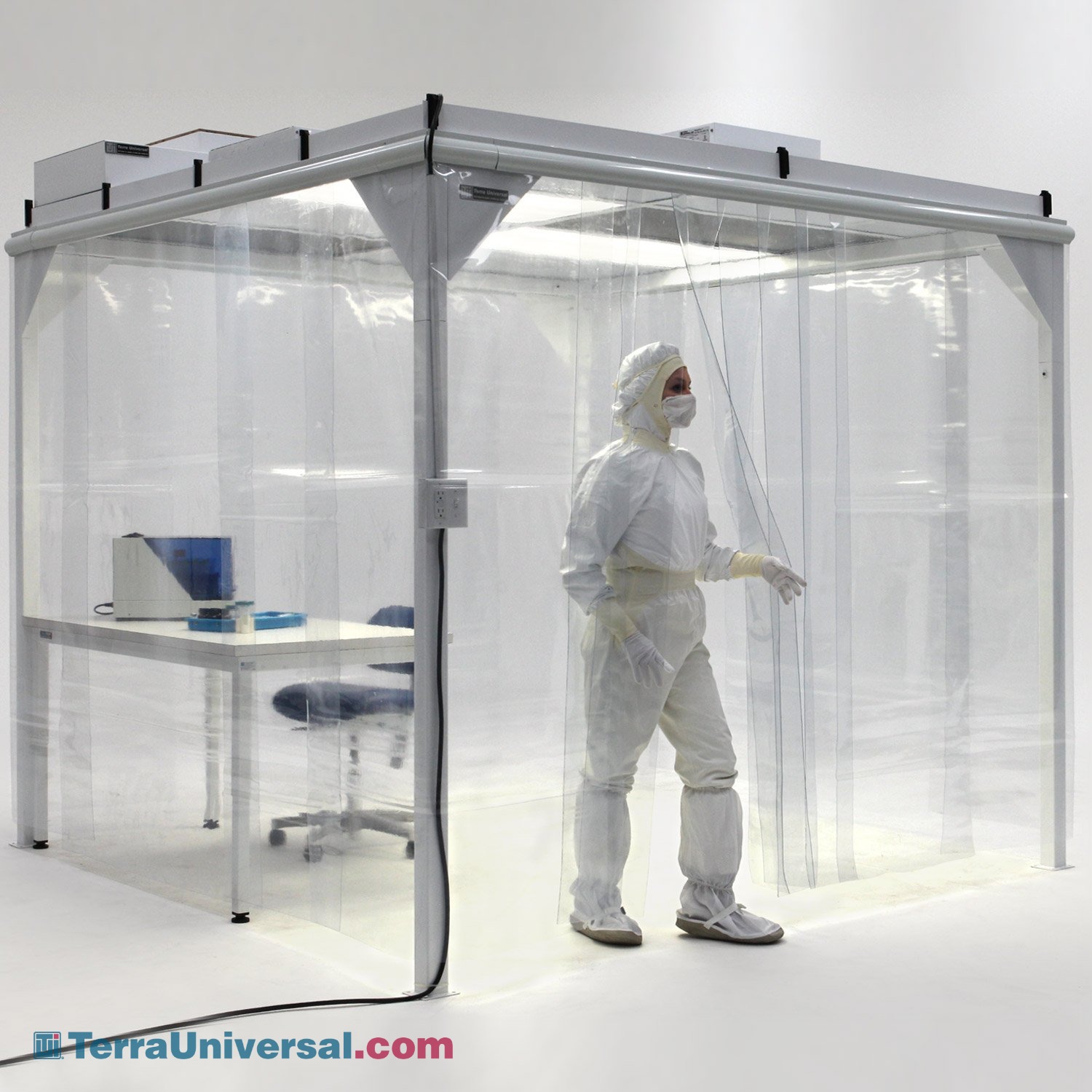 Terra Universal cleanrooms Softwall